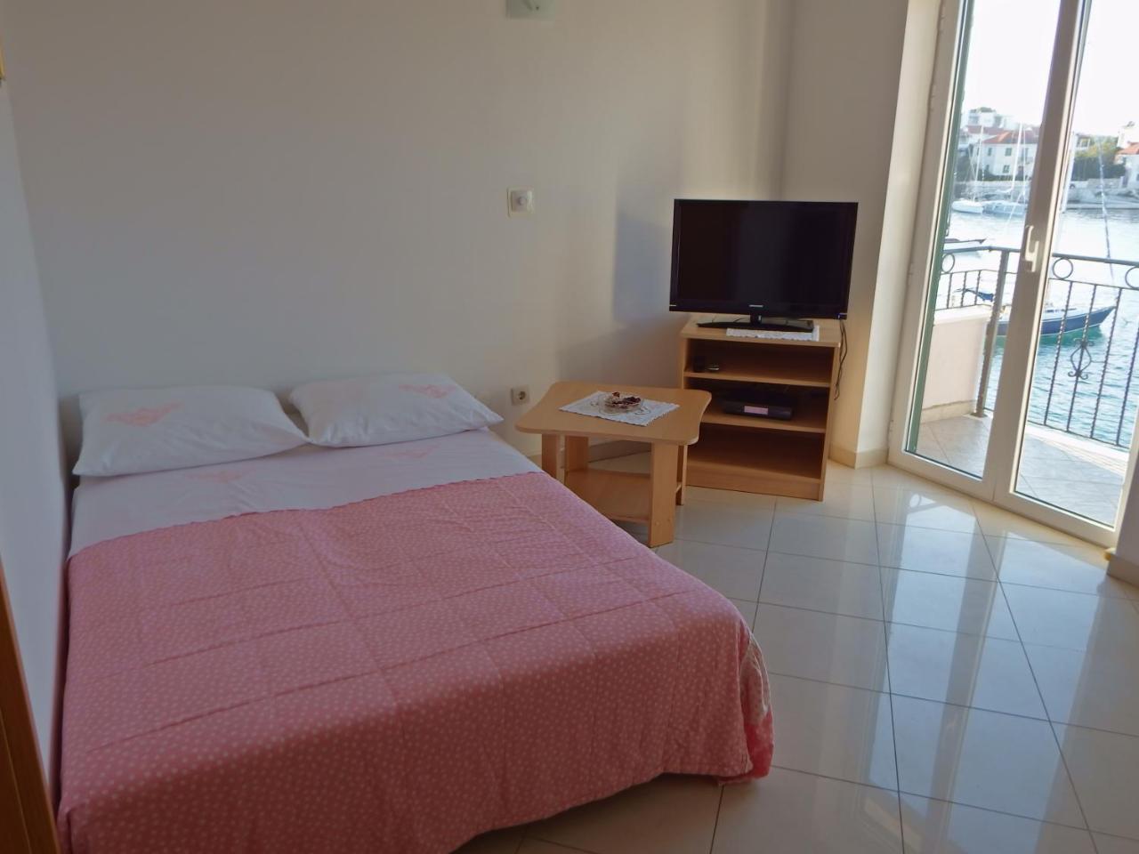 Apartmán Direct At Sea Postira Exteriér fotografie